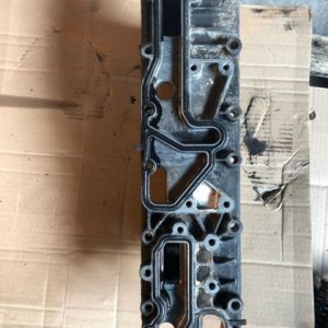 DEKIEL CHŁODNICY OLEJU SCANIA 4 DC16 V8 1420076