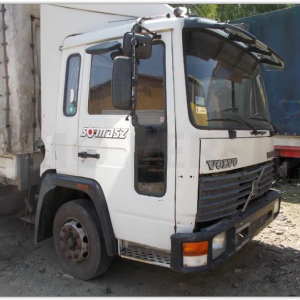 Kabina Volvo FL6