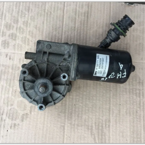 Silniczek wycieraczek Volvo FH4 Euro 6 2016 84092304
